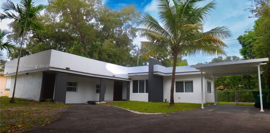 Villa ou maison à Miami, Floride 3 chambres, 132.94 m2 № 1385629