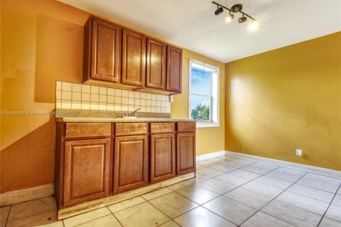 Casa en venta en Boynton Beach, Florida, 3 dormitorios, 76.92 m2 № 1385662 - foto 14