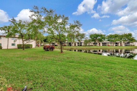 Copropriété à vendre à Delray Beach, Floride: 2 chambres, 97.36 m2 № 1054763 - photo 5