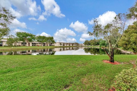 Copropriété à vendre à Delray Beach, Floride: 2 chambres, 97.36 m2 № 1054763 - photo 4