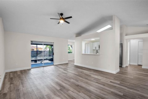 Casa en venta en Palm Bay, Florida, 3 dormitorios, 136.94 m2 № 1253682 - foto 7