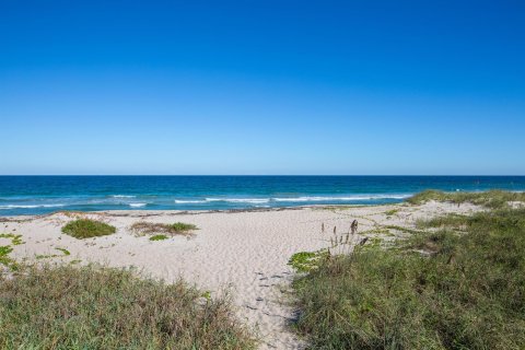 Condo in Hutchinson Island South, Florida, 3 bedrooms  № 1031955 - photo 2