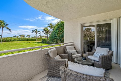 Condo in Hutchinson Island South, Florida, 3 bedrooms  № 1031955 - photo 18