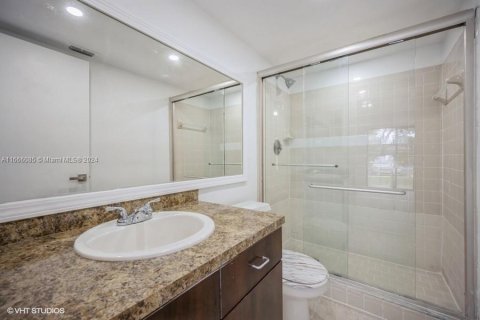 Condominio en venta en Coral Springs, Florida, 3 dormitorios, 118.26 m2 № 1379119 - foto 9