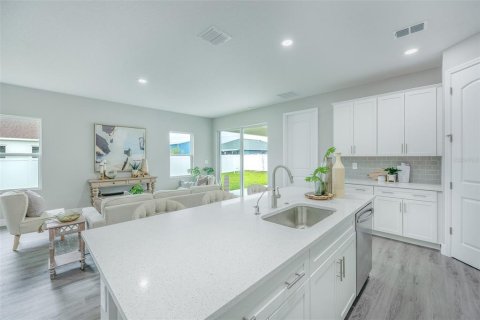 Casa en venta en Palm Bay, Florida, 4 dormitorios, 184.88 m2 № 1018650 - foto 9