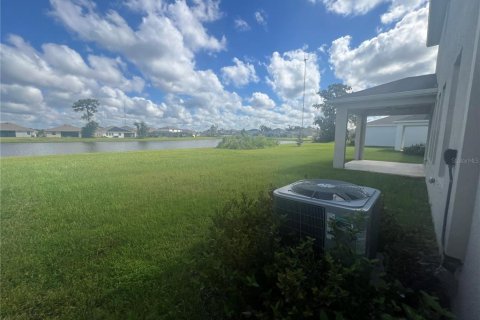 Villa ou maison à vendre à Riverview, Floride: 5 chambres, 275.36 m2 № 1344606 - photo 4