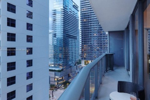 Condominio en alquiler en Miami, Florida, 2 dormitorios, 73.21 m2 № 1351910 - foto 15