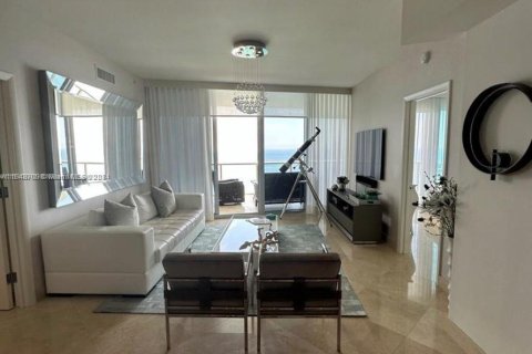 Copropriété à louer à Sunny Isles Beach, Floride: 2 chambres, 138.15 m2 № 1351908 - photo 3