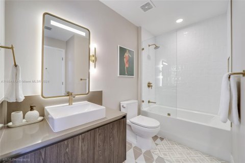 Copropriété à louer à Miami, Floride: 1 chambre, 55.56 m2 № 1351960 - photo 4