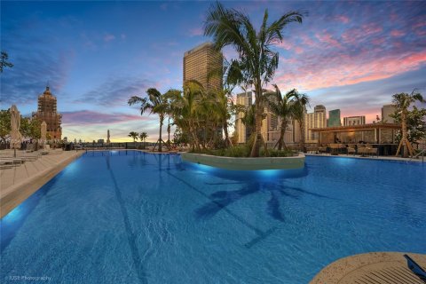 Condominio en alquiler en Miami, Florida, 1 dormitorio, 55.56 m2 № 1351960 - foto 17