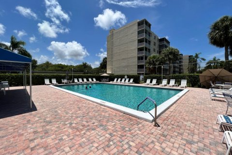 Copropriété à vendre à Boca Raton, Floride: 2 chambres, 111.48 m2 № 1210525 - photo 5