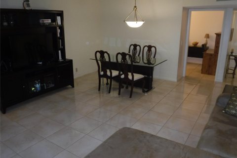 Copropriété à vendre à Lauderhill, Floride: 1 chambre, 86.21 m2 № 1021945 - photo 25