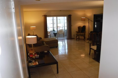 Copropriété à vendre à Lauderhill, Floride: 1 chambre, 86.21 m2 № 1021945 - photo 20