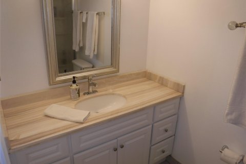 Condominio en venta en Lauderhill, Florida, 1 dormitorio, 86.21 m2 № 1021945 - foto 13