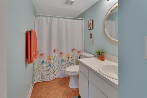 Condo in DeLand, Florida, 2 bedrooms  № 1428824 - photo 19