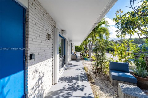 Terreno en venta en Hollywood, Florida № 1325226 - foto 6