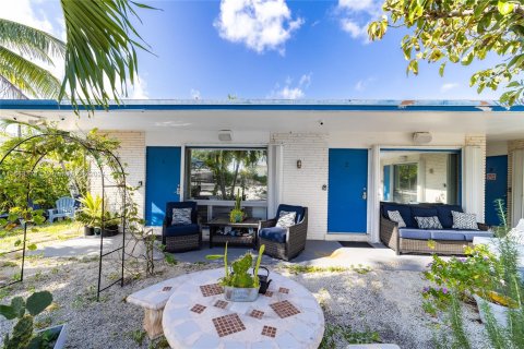 Terreno en venta en Hollywood, Florida № 1325226 - foto 7