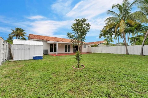 Villa ou maison à vendre à Palmetto Bay, Floride: 4 chambres, 138.05 m2 № 1358863 - photo 18