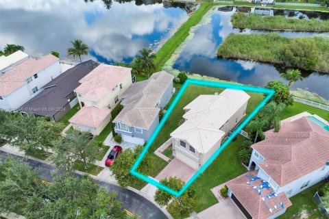 Villa ou maison à vendre à Miramar, Floride: 4 chambres, 231.42 m2 № 1358864 - photo 26