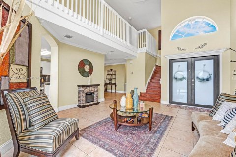 Villa ou maison à vendre à Miramar, Floride: 4 chambres, 231.42 m2 № 1358864 - photo 13