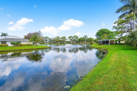 Villa ou maison à vendre à Palm Beach Gardens, Floride: 2 chambres, 150.59 m2 № 1076829 - photo 14