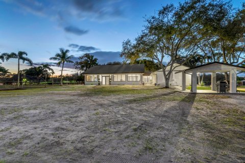 Casa en venta en Southwest Ranches, Florida, 4 dormitorios, 323.76 m2 № 1076834 - foto 8