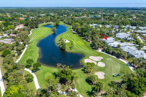 Villa ou maison à vendre à West Palm Beach, Floride: 2 chambres, 175.68 m2 № 1076831 - photo 3