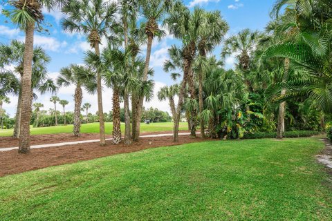 Villa ou maison à vendre à West Palm Beach, Floride: 2 chambres, 175.68 m2 № 1076831 - photo 11