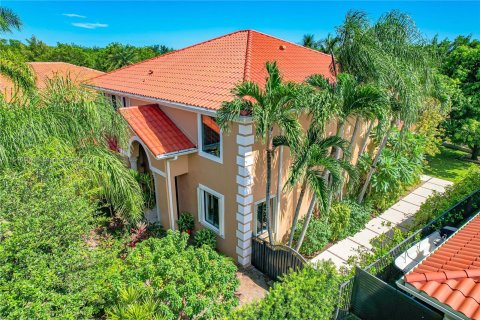 Villa ou maison à vendre à Cutler Bay, Floride: 5 chambres, 366.5 m2 № 1054243 - photo 3