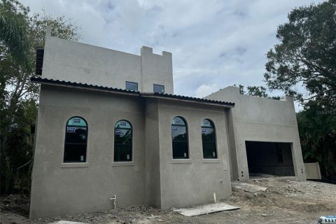 Casa en venta en Tampa, Florida, 4 dormitorios, 286.98 m2 № 1358381 - foto 2