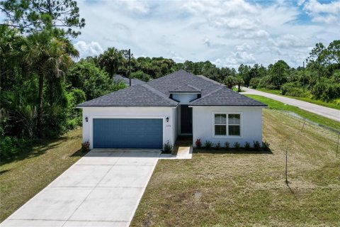 Casa en venta en Palm Bay, Florida, 4 dormitorios, 186.27 m2 № 1358255 - foto 1