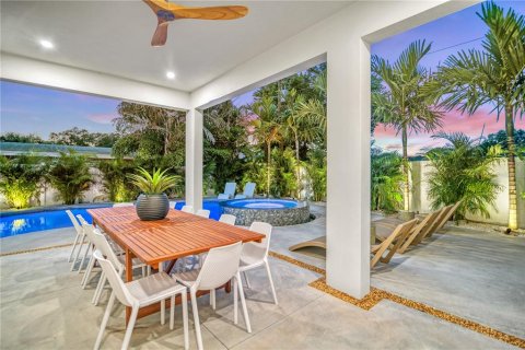 Casa en alquiler en Sarasota, Florida, 6 dormitorios, 325.16 m2 № 1370128 - foto 25