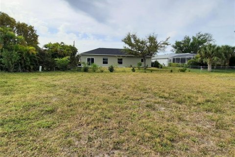 House in Cape Coral, Florida 3 bedrooms, 172.8 sq.m. № 1051888 - photo 8