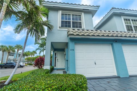 Townhouse in Boca Raton, Florida 3 bedrooms, 129.88 sq.m. № 1327977 - photo 2