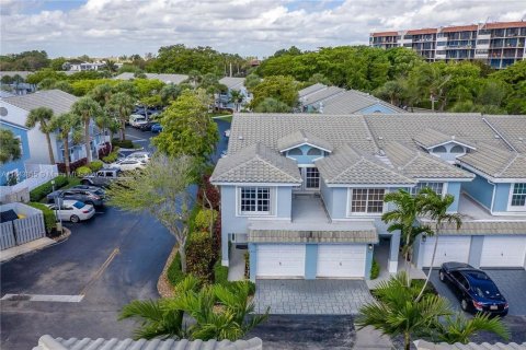 Townhouse in Boca Raton, Florida 3 bedrooms, 129.88 sq.m. № 1327977 - photo 6