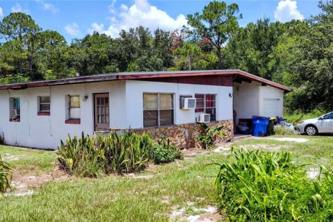 House in Sebring, Florida 3 bedrooms, 93.65 sq.m. № 1302681 - photo 2