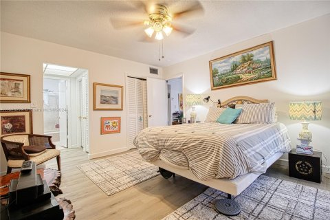 Copropriété à vendre à Hollywood, Floride: 1 chambre, 67.54 m2 № 1272742 - photo 9