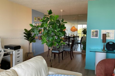 Copropriété à vendre à Lauderhill, Floride: 2 chambres, 98.48 m2 № 1272643 - photo 11