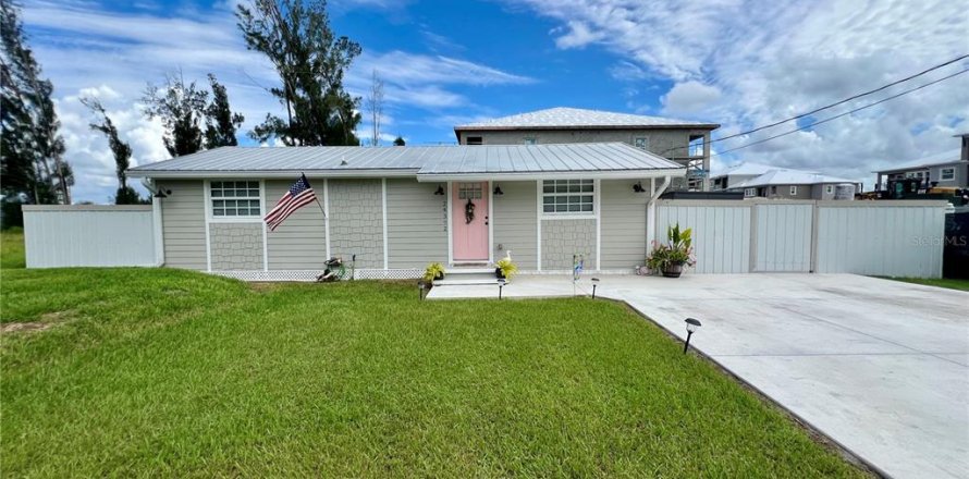 Villa ou maison à Punta Gorda, Floride 2 chambres, 74.32 m2 № 1307209