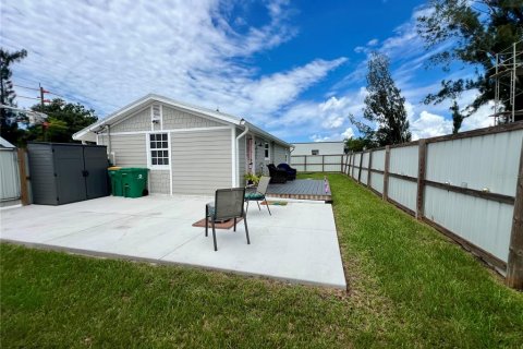 Villa ou maison à vendre à Punta Gorda, Floride: 2 chambres, 74.32 m2 № 1307209 - photo 22