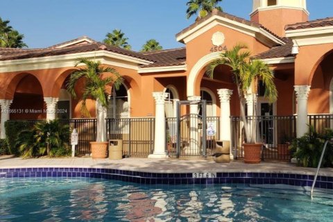 Adosado en alquiler en Fort Myers, Florida, 3 dormitorios, 151.99 m2 № 1377430 - foto 7