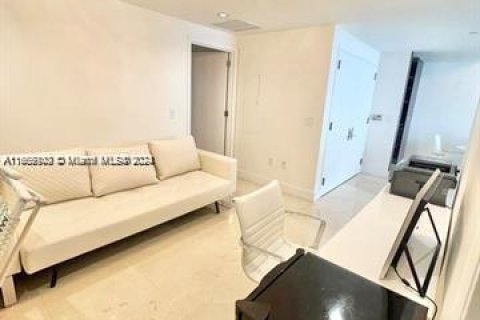 Apartamento en alquiler en Sunny Isles Beach, Florida, 2 dormitorios, 138.15 m2 № 1377435 - foto 23