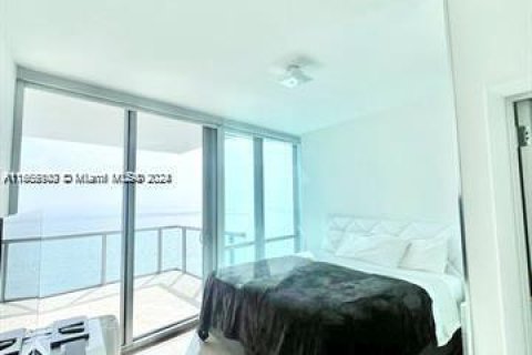 Apartamento en alquiler en Sunny Isles Beach, Florida, 2 dormitorios, 138.15 m2 № 1377435 - foto 12