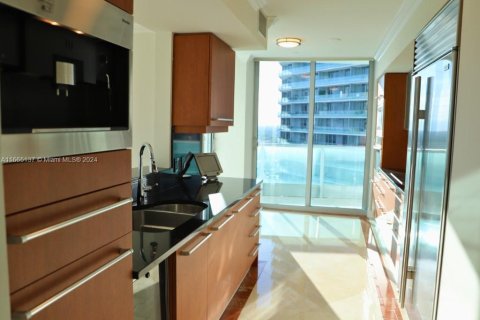 Condominio en alquiler en Miami, Florida, 2 dormitorios, 142.05 m2 № 1377432 - foto 6