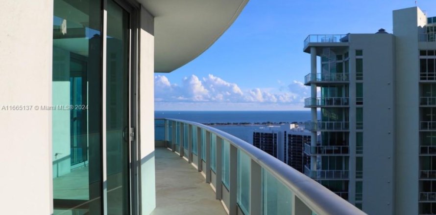 Condo à Miami, Floride, 2 chambres  № 1377432