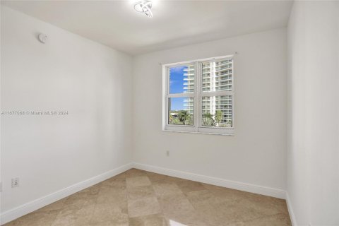 Copropriété à vendre à Aventura, Floride: 3 chambres, 156.82 m2 № 1402897 - photo 28