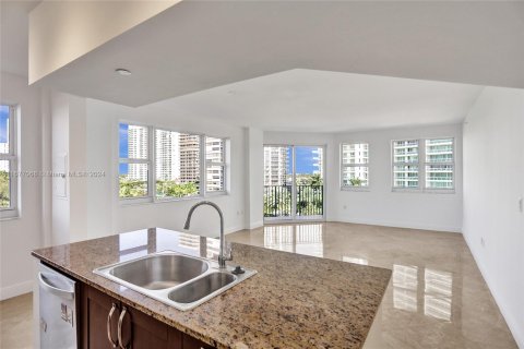 Copropriété à vendre à Aventura, Floride: 3 chambres, 156.82 m2 № 1402897 - photo 6