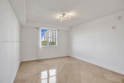 Copropriété à vendre à Aventura, Floride: 3 chambres, 156.82 m2 № 1402897 - photo 13