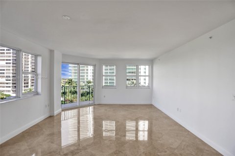 Copropriété à vendre à Aventura, Floride: 3 chambres, 156.82 m2 № 1402897 - photo 9