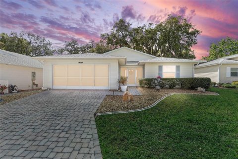 Casa en venta en Leesburg, Florida, 3 dormitorios, 151.15 m2 № 1062967 - foto 1